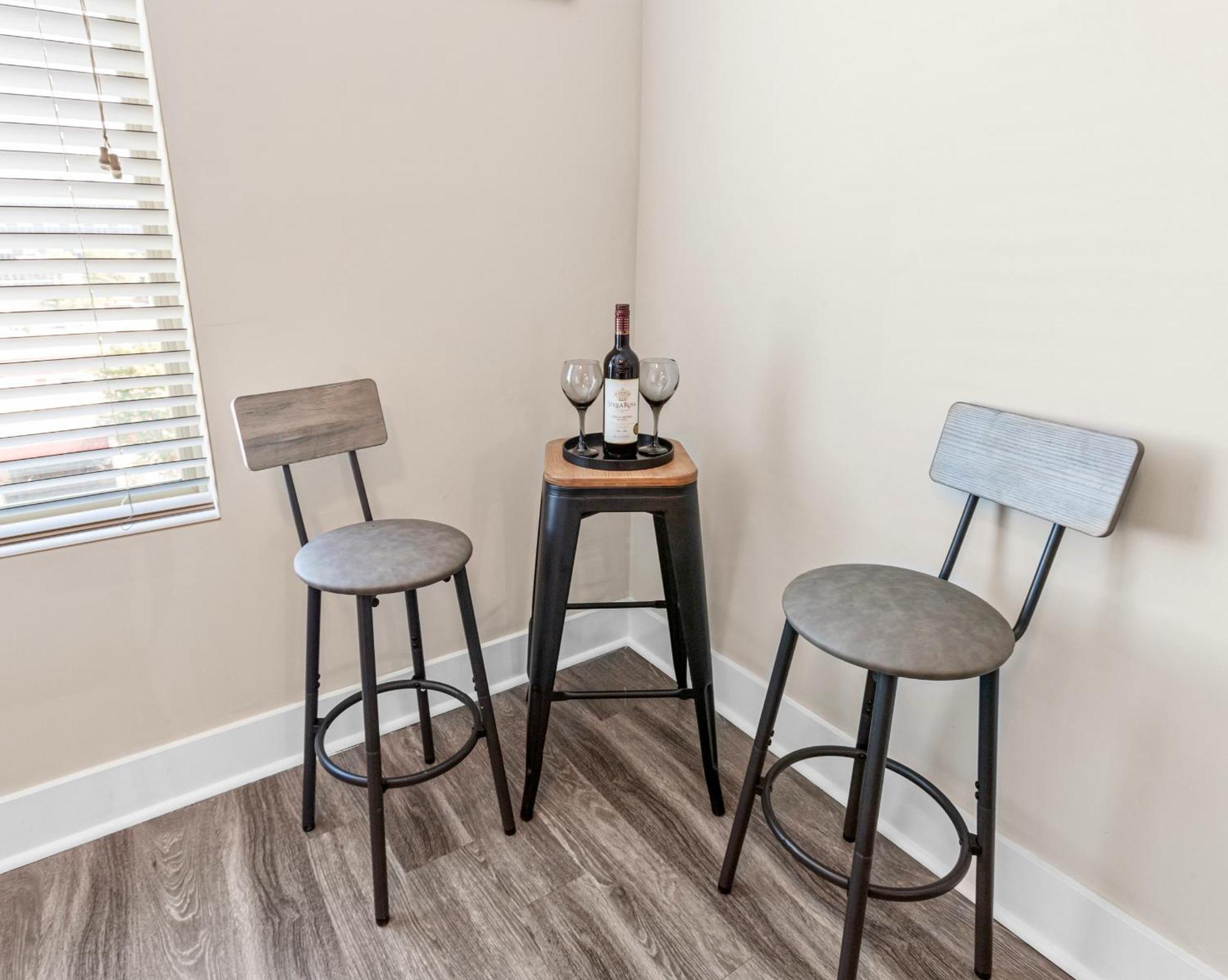Modern Downtown Apartment Birmingham Bagian luar foto