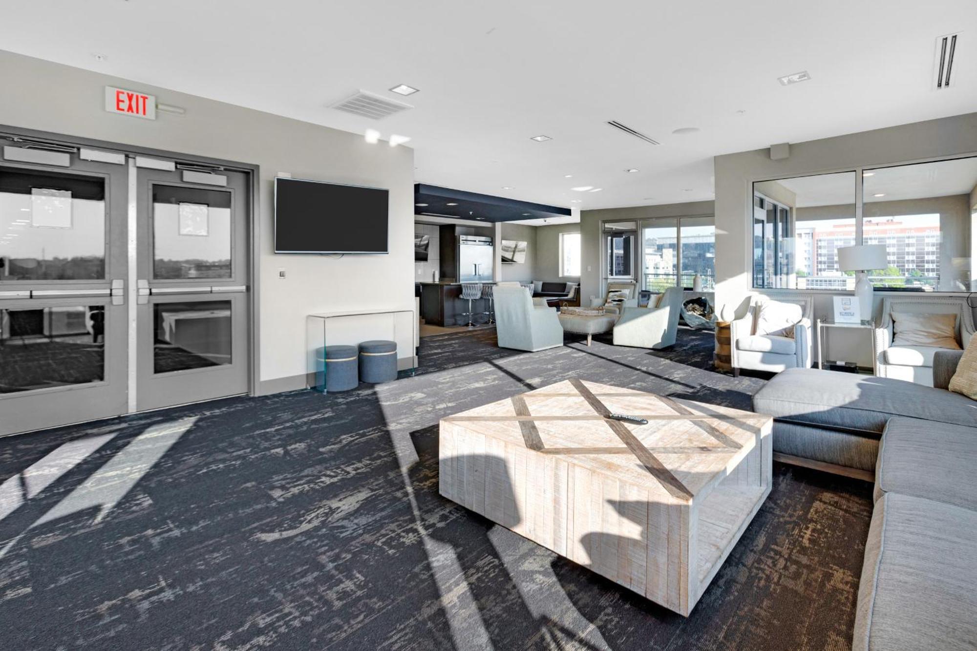 Modern Downtown Apartment Birmingham Bagian luar foto