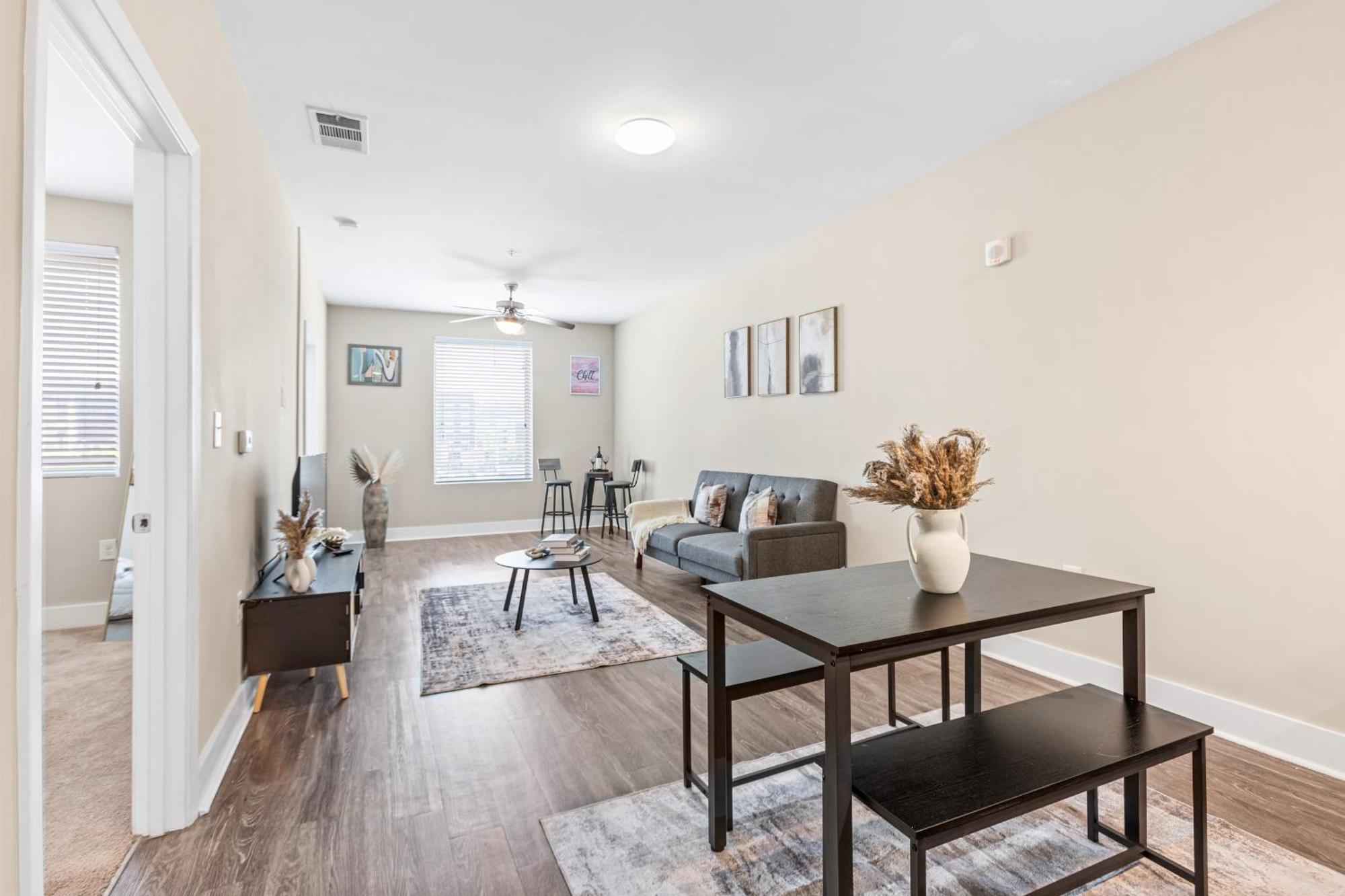 Modern Downtown Apartment Birmingham Bagian luar foto